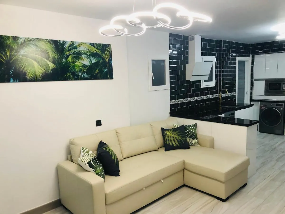 apartamento fabrynne beach Málaga España